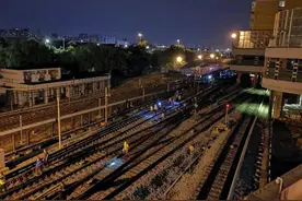 今天起，地铁1号线与八通线贯通运营图片