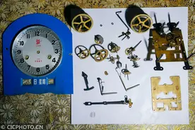 安徽黄山：徽州钟表匠 时间守护者图片