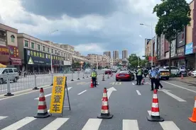 查扣违法“五类车”325辆！广州花都公安整治交通违法乱象图片