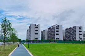 粤东汕尾第一所本科大学开学在即，首批627名新生9月报到图片