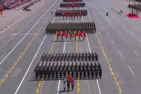 再看依然心潮澎湃！回顾九三阅兵震撼瞬间图片