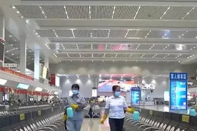 中国疾控中心：中秋、国庆假期出行要绷紧疫情防控这根弦 不提倡聚集和聚会图片