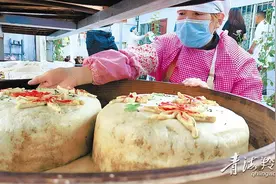 平安月饼走俏中秋市场图片