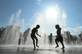 今夏是欧洲有史以来最热夏天 最高温48.8摄氏度图片