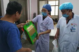 青岛优抚医院中秋节前走访慰问困难优抚对象图片