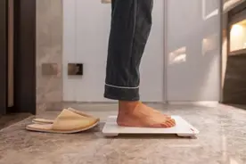 不运动、不节食，莫名其妙就“瘦”了？这种“瘦”可要不得，各种烦恼跟着来？图片