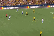 C罗进球奈何“林皇”卧底 曼联欧冠首场被爆冷图片