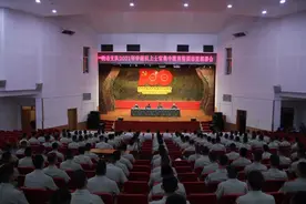 整训！看士官队伍中的“领头雁”如何加钢淬火！图片