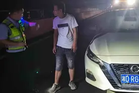 女友提分手 男子醉驾睡在河源高速上图片