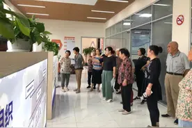 市民走进城运中心，探秘“城市大脑”之旅图片