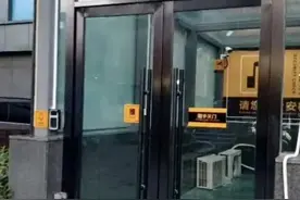 闲置物品放哪里？来文定路，看看上海首家“迷你仓”是什么样的→图片