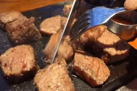 23岁女孩突然胖到200斤，她怎么了？知道真相的我，眼泪掉下来图片