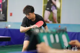 河北省第二十届中学生运动会开幕图片