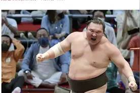 日媒：日本相扑史上夺冠次数最多的横纲白鹏决定退役图片