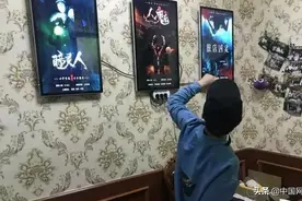 阴森海报、恐怖道具、暴力情节……打开“剧本杀”的隐秘角落 | 睡前聊一会儿图片