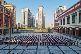 “心怀感恩，强国有我”——南宁市青秀区凤岭北路中学国庆主题系列活动图片