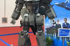 珠海航展｜歼-20变身机器人长啥样？安排！歼-20威龙机甲来了图片