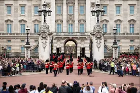 英国王室存废风波又起：卖官鬻爵、性侵疑云、种族歧视图片