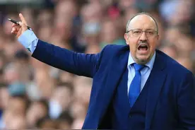 贝尼特斯：很难解释几分钟连丢四球，我们要学会在领先时掌控比赛图片