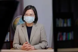解放军军机进入台邻近空域创新高，蔡英文喊话大陆“避免擦枪走火”，岛内网友群嘲图片