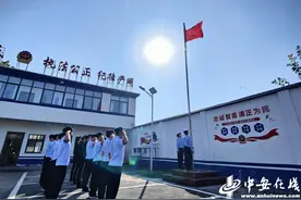 亳州：国庆假期里的平安“警”色图片