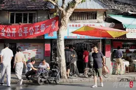 虬江路市场店主的大实话：虬江路“不能小看”图片