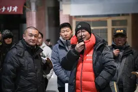 《霞光》央视八套热播，导演毛卫宁十年后再拍谍战剧图片