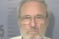 预言的世界末日没来 美国邪教头子把自己熬死了图片