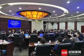 莫让货车变“祸车”遏制运渣车违法乱象 这些行为将被严惩图片