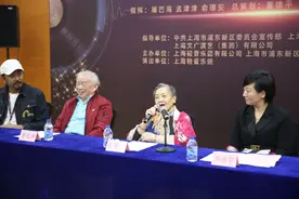 上海轻音乐团35周年庆典，84岁朱逢博要唱《金梭银梭》图片