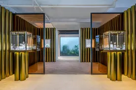 卡地亚高级珠宝展细述“第六感”，Longchamp上海大秀还原巴黎时尚丨是日美好事物图片