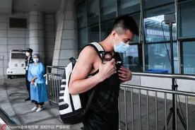 纵观CBA｜消失的郭艾伦，拖欠的罚款，中国篮球的糊涂账图片