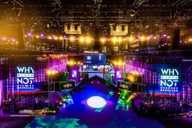 26.59万元起售 领克09为领克高质量5年注脚图片