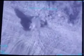 乌军方首次在东部使用土耳其攻击无人机空袭，导弹似乎打偏了……图片