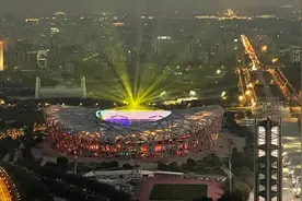 “鸟巢”改造工程完工 冬奥会开闭幕式场馆焕发新光彩图片