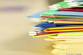 看6大官媒爸爸花式写爱国，这些金句收藏备用图片