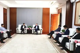 深化全方位合作 加快推动景德镇能源产业发展图片