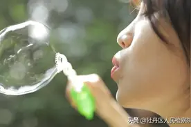 吓傻了！这个泡泡机居然喷火图片