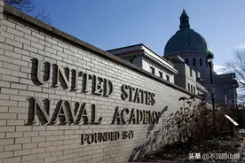 当今世界十大海军院校 被誉为海军指挥员的摇篮图片