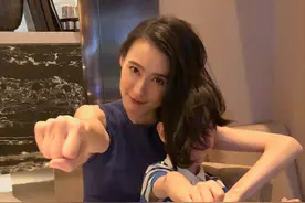 梁洛施晒长子近照庆33岁生日，李长治作画送母亲，尽显母子感情深图片