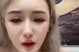 网红高迪带陌生女去KTV被偷拍，黑暗萝莉大美喊话：不能过就离婚图片