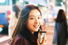 女人醒悟后会有这样五个变化，当她变成这样，就不再需要任何人了图片