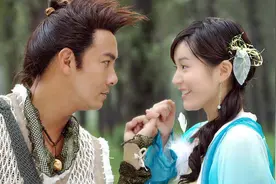因“小仙女”一举成名，温柔甜美却选择退圈，如今低调简出太素雅图片