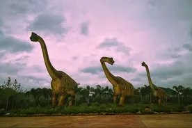 世界最好的恐龙博物馆+千年古盐都，自贡这是要火啊图片