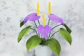 简单又漂亮的皱纹纸花朵，做一盆摆在桌上很漂亮，手工DIY折纸