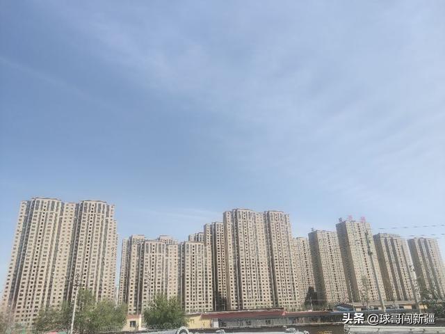 乌鲁木齐买房本地房企和全国头部房企，究竟哪个更值得选择？难吗