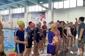 @太原人，初中必修，高中选修！在太原这所中学必须学会游泳图片