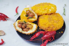 小龙虾好吃壳难剥，教你一招轻松去壳，好吃过瘾不扒虾图片