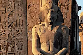 《埃及的神庙和陵墓》：来一场古埃及王朝的“纸上神游”图片