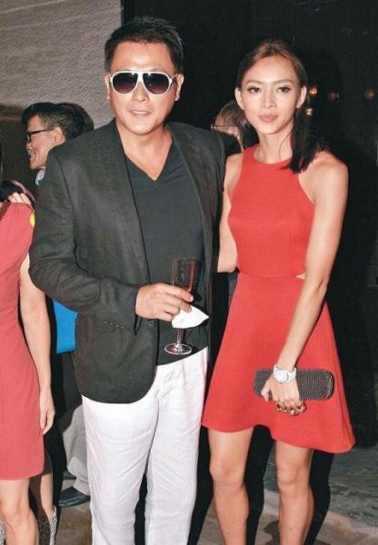 TVB经典《陀枪师姐5》来袭，她还是当年那个三元，程峰却早已不在